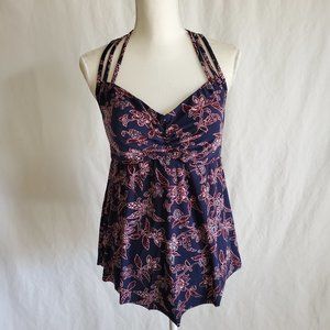 Halter Neck Pointed Front Tankini Top